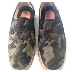 Corso Como Dufy Slip on Sneaker